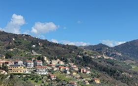 Appartamento Tra Le Cinque Terre, Camogli E Portofino Con Scorcio Mare All'Orizzonte